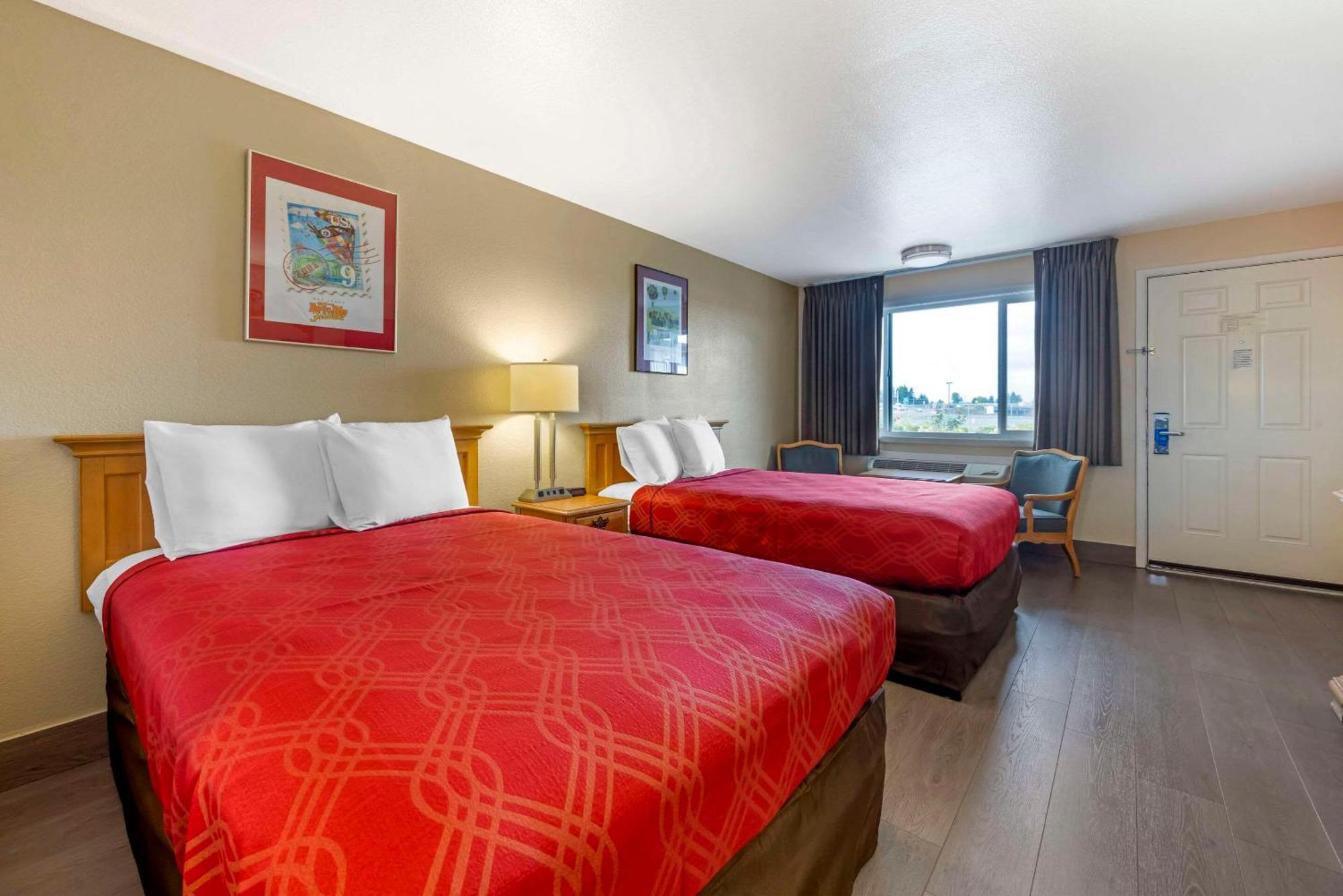 Rodeway Inn Albany Exteriér fotografie