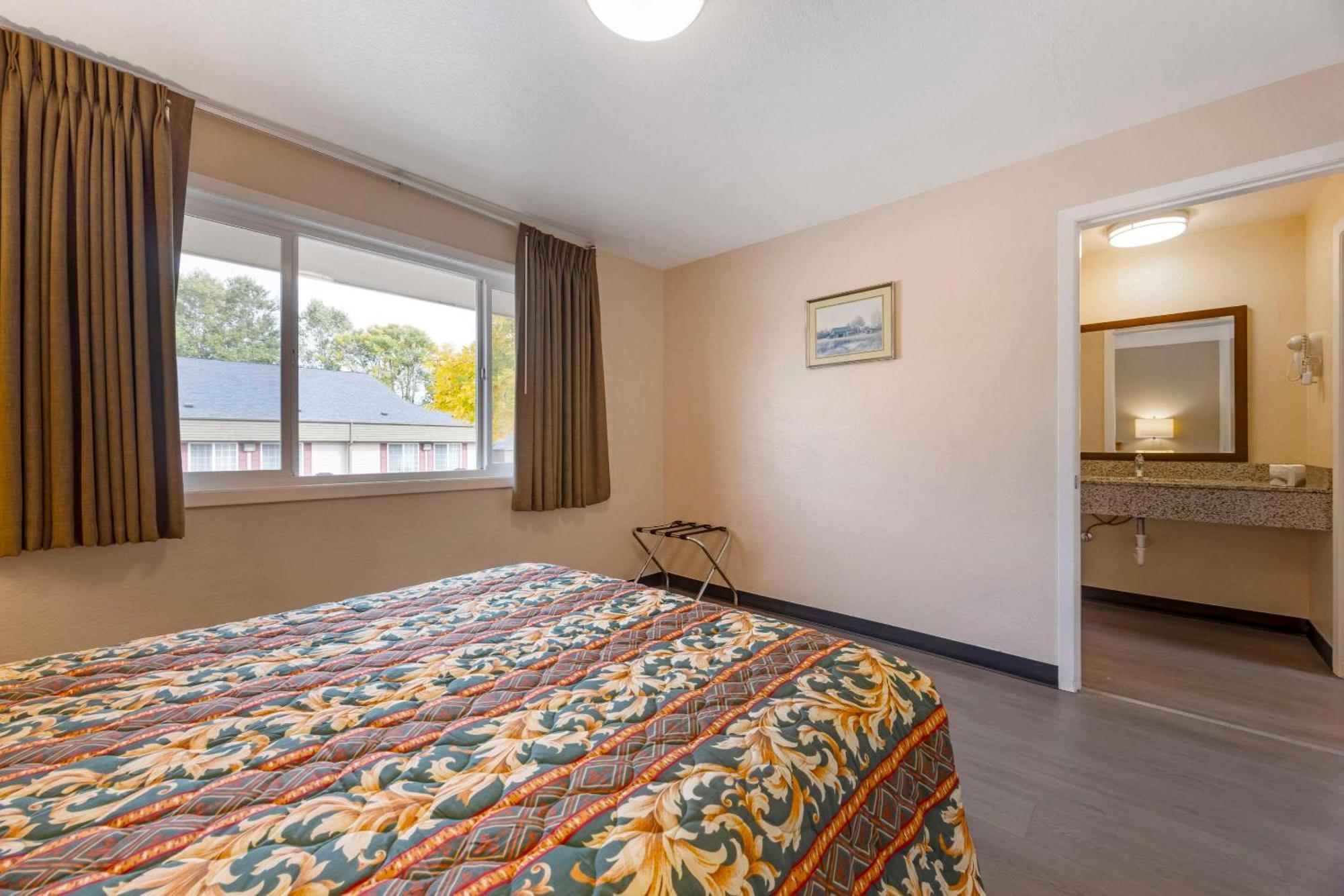 Rodeway Inn Albany Exteriér fotografie
